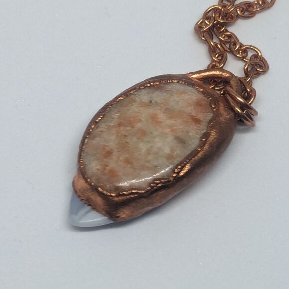 'Ferrinol' Lapis, Sunstone & Blue Lace Agate Reversible Copper Handmade Necklace - Picture 4 of 9